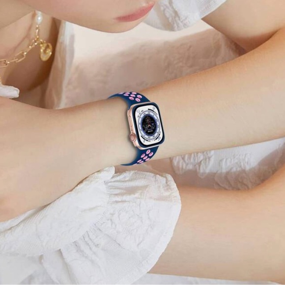 New iWatch Band - Picture 2 of 3